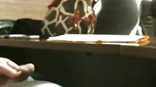 Topless gagici sexi pui futute la o petrecere nebună