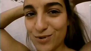 Bagat o blonda excitata la sex in birou o petrecere de aniversare